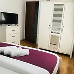 Chic Mamaia Lägenhet