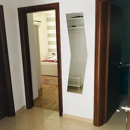 Apartament Chic Mamaia *