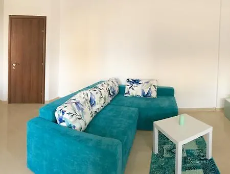 Chic Mamaia Apartment
